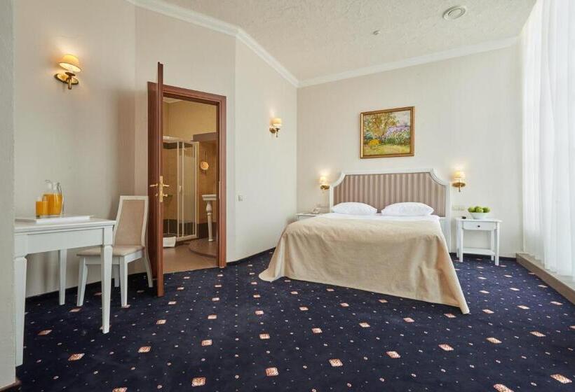 Suite with Terrace, City Holiday Resort & Spa