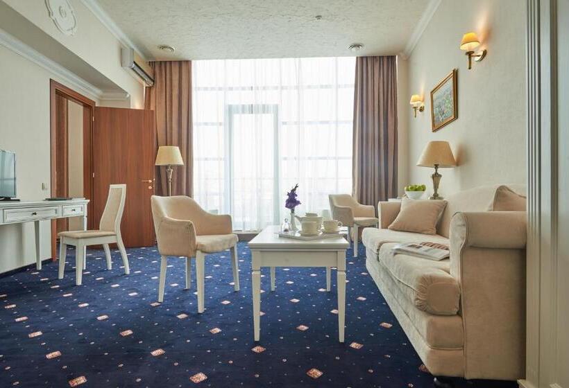 Suite with Terrace, City Holiday Resort & Spa