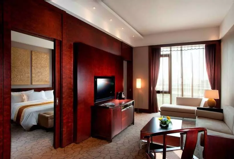 سوئیت پریمیوم, Hilton Beijing Capital Airport