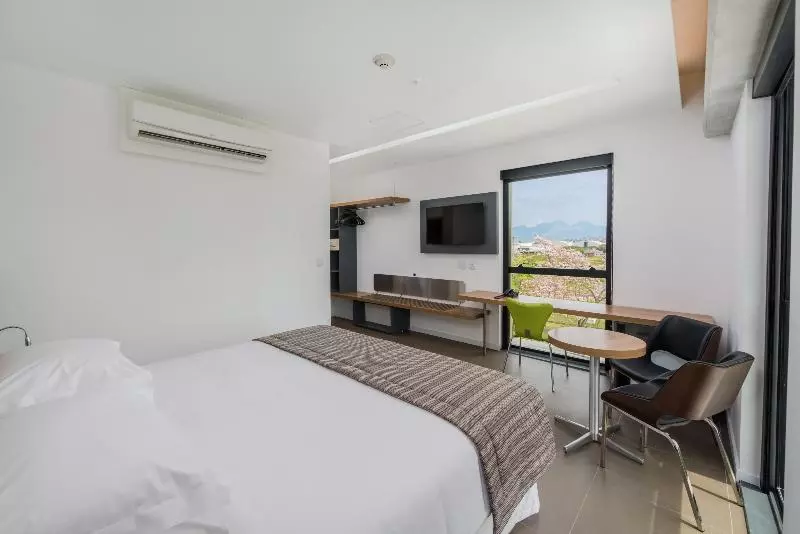 سوییت دوبلکس, Hilton Beijing Capital Airport