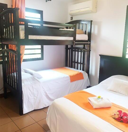 اتاق سوپریور خانوادگی, Oasis De Kiamu