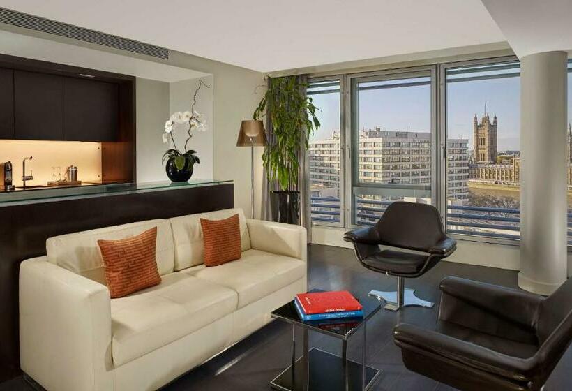스위트, Park Plaza London Westminster Bridge
