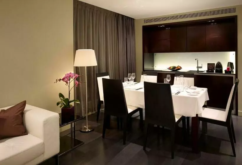 Sviitti, Park Plaza London Westminster Bridge