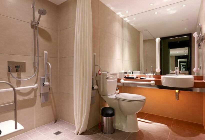 장애인을 위한 수피리어 룸, Park Plaza London Westminster Bridge