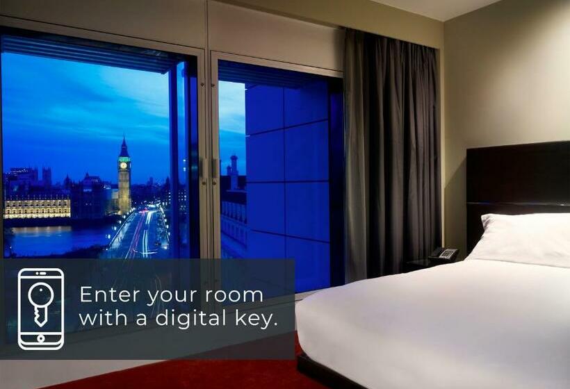 Студио Стандарт с Видом, Park Plaza London Westminster Bridge