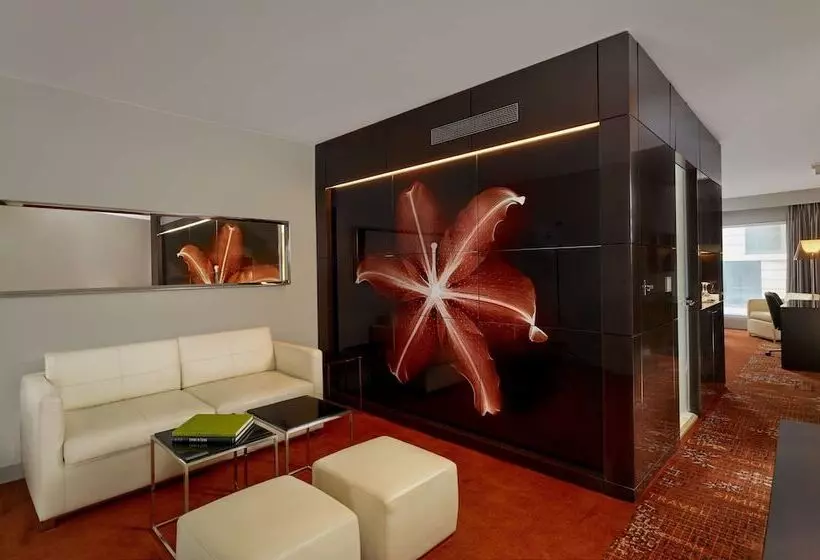 Standard-studio, Park Plaza London Westminster Bridge