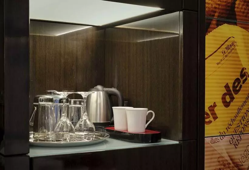 Superior Interior Room, Park Plaza London Westminster Bridge