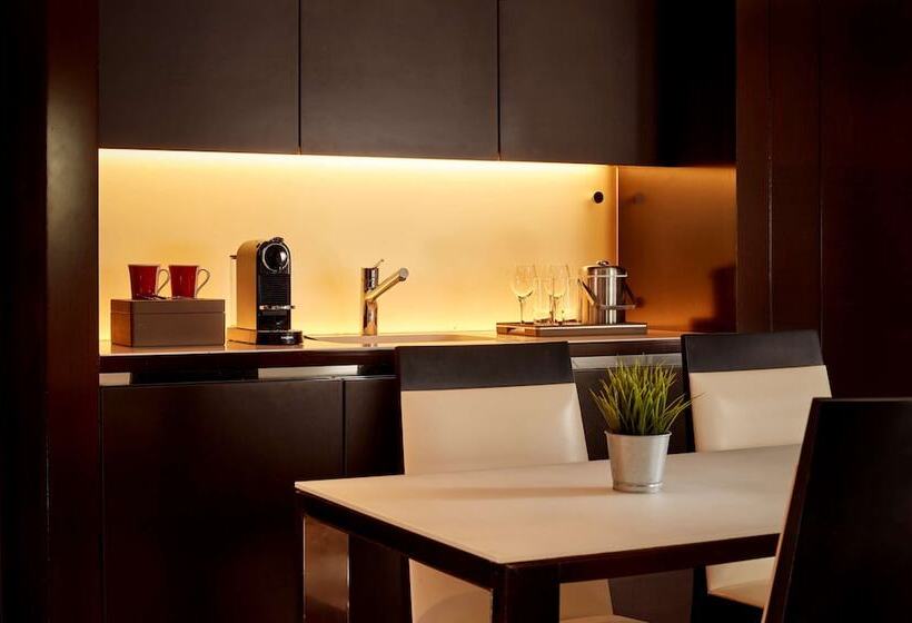 스위트, Park Plaza London Westminster Bridge