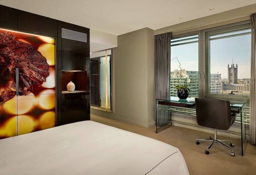 Люкс, Park Plaza London Westminster Bridge