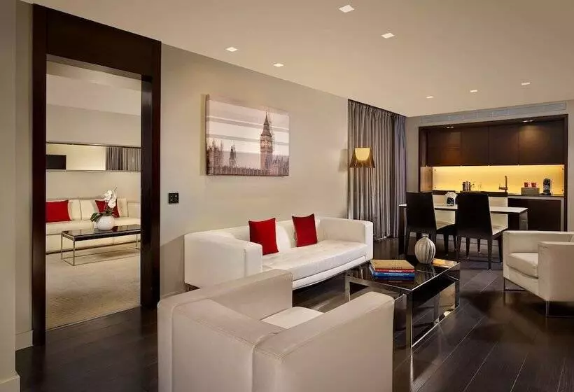 2 Bedroom Suite with Terrace, Park Plaza London Westminster Bridge