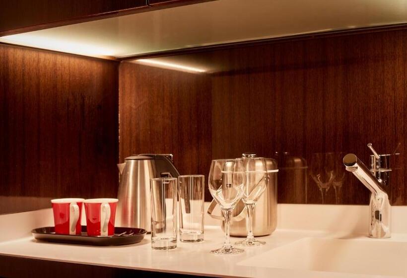 Номер Superior с Видом, Park Plaza London Westminster Bridge