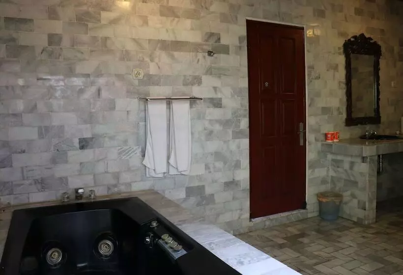 スイート, Puri Bunga Beach Cottages