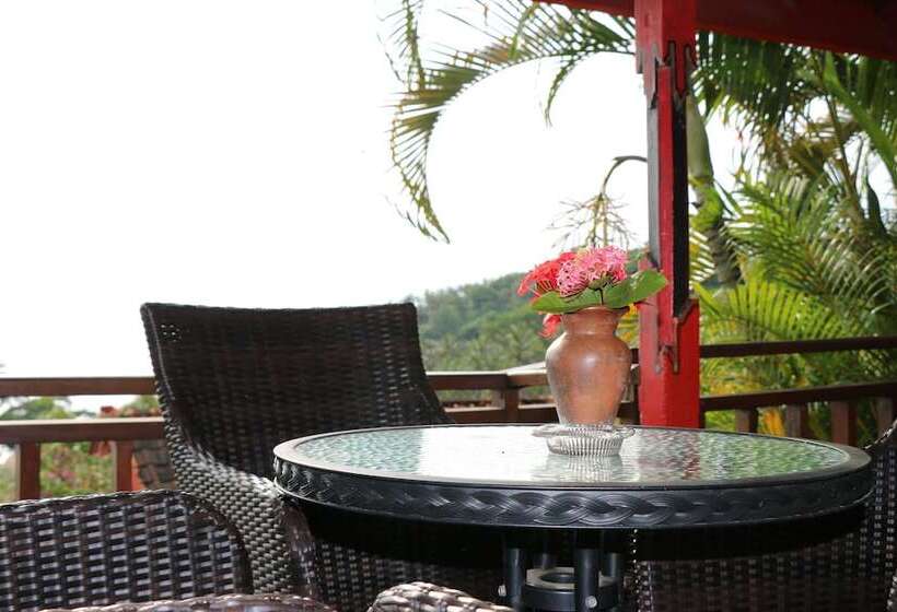 Люкс, Puri Bunga Beach Cottages