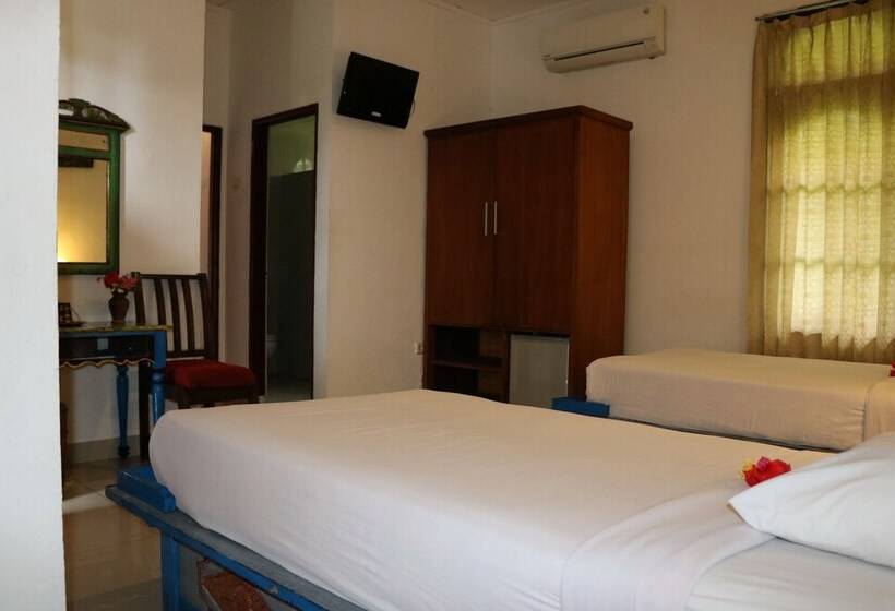 Номер Deluxe, Puri Bunga Beach Cottages