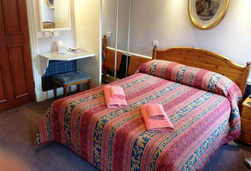 חדר משפחתי, Rathan House   The Eskbank