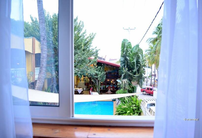 سوییت اجرایی, Restaurant Coco Lodge Majunga