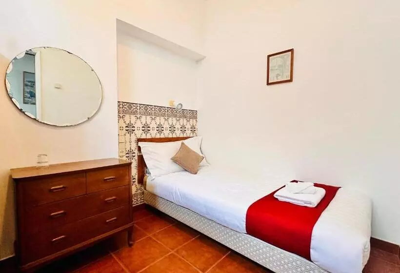 اتاق استاندارد یک نفره, Vila Bela