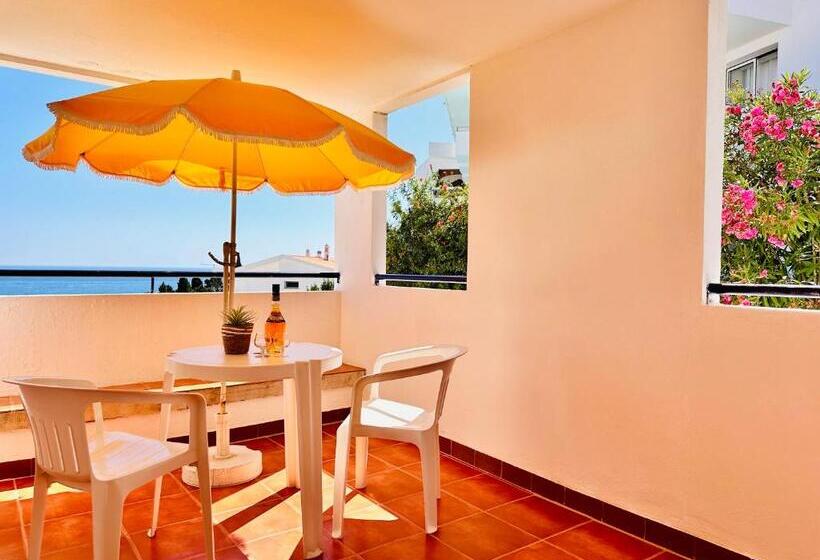 غرفة قياسية مطلّة علي البحر, Vila Bela