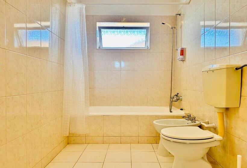 غرفة ديلوكس مطلّة علي البحر, Vila Bela