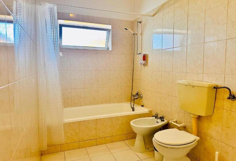 غرفة ديلوكس مطلّة علي البحر, Vila Bela