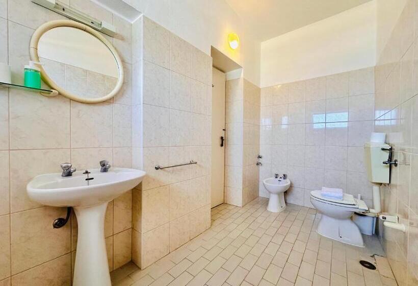 غرفة سوبيريور مطلّة علي البحر, Vila Bela