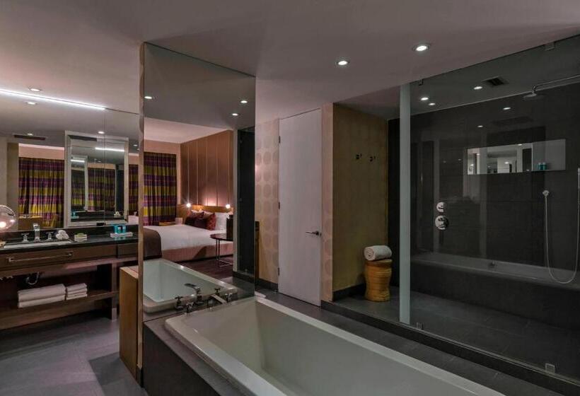 带大床的套房, W Santiago