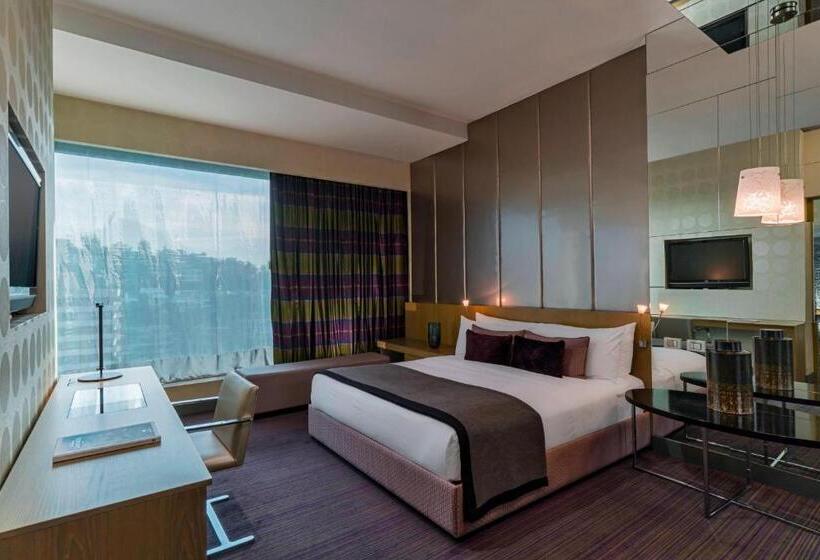 带大床的套房, W Santiago