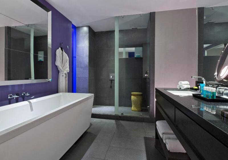 غرفة قياسية سرير كينج, W Santiago