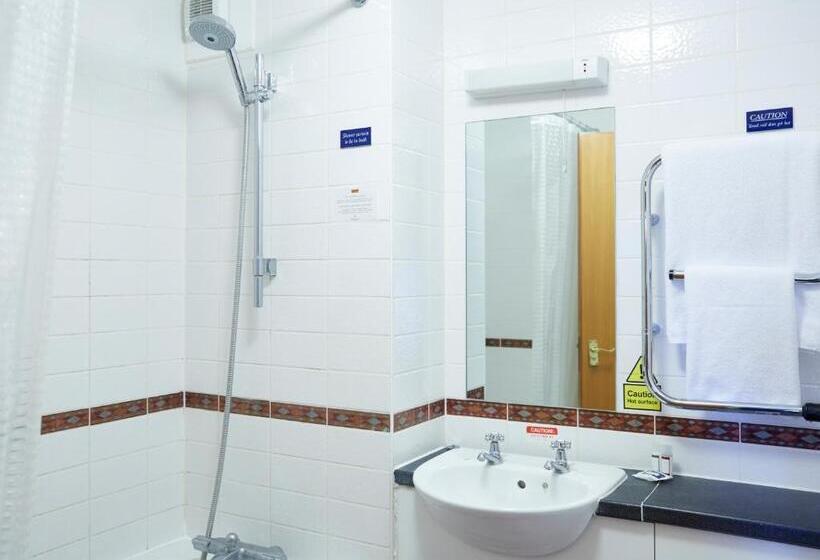 标准间, Wee Waif By Greene King Inns