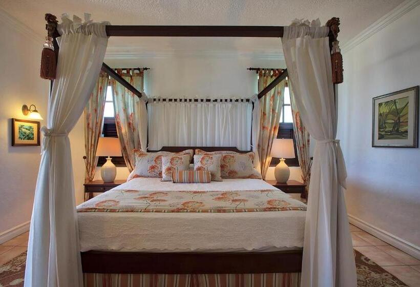 ویلای 3 خوابه با استخر, The Villas At Stonehaven