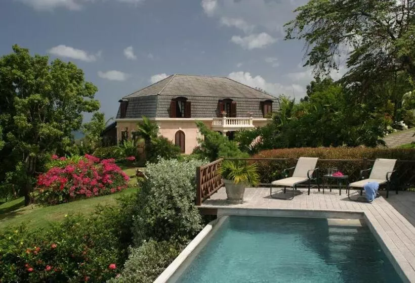 ویلای 3 خوابه با استخر, The Villas At Stonehaven