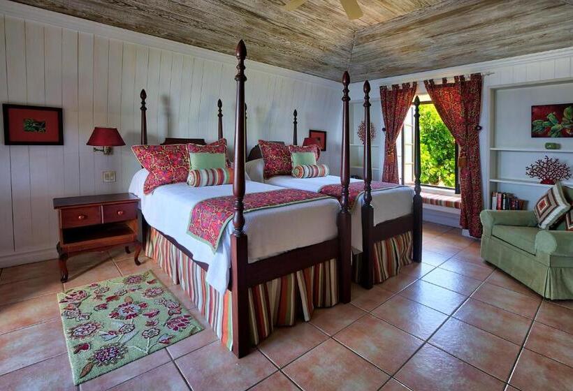 ویلای 4 خوابه, The Villas At Stonehaven