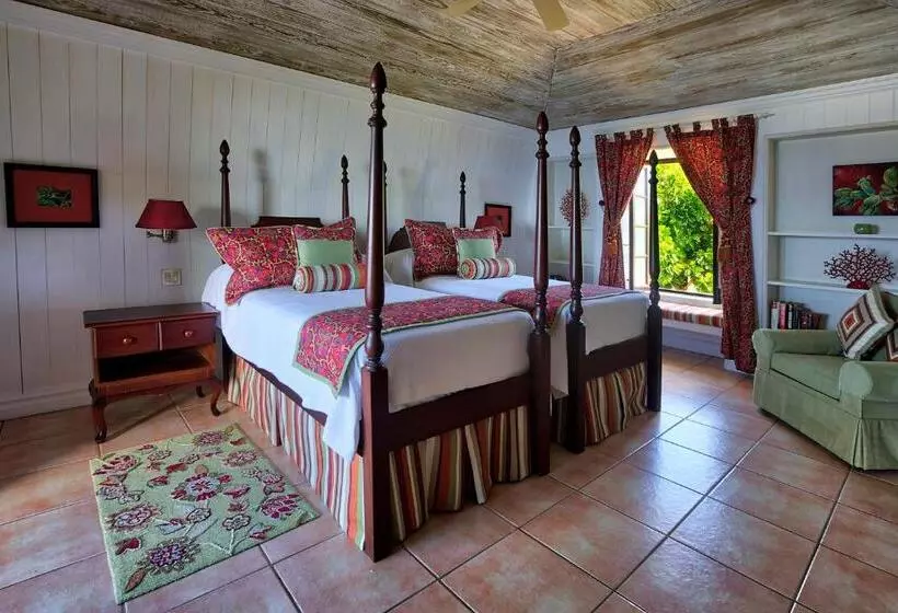 ویلای 4 خوابه, The Villas At Stonehaven