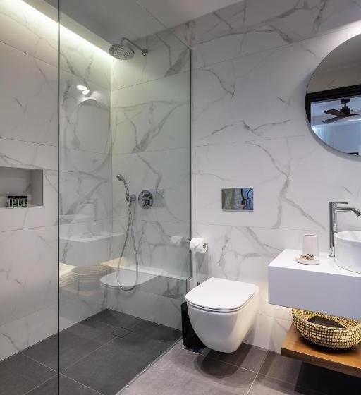 اتاق سوپریور, λιθεία Lithia