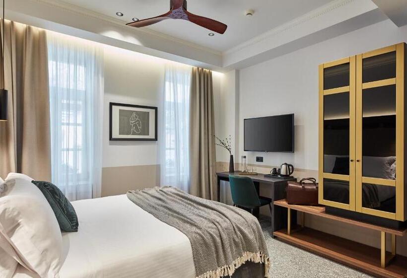 اتاق سوپریور, λιθεία Lithia