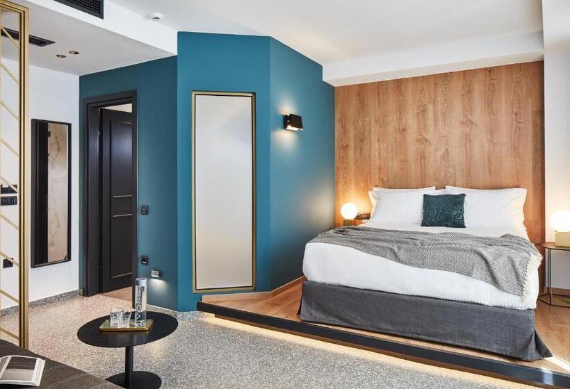 سوییت لوکس, λιθεία Lithia