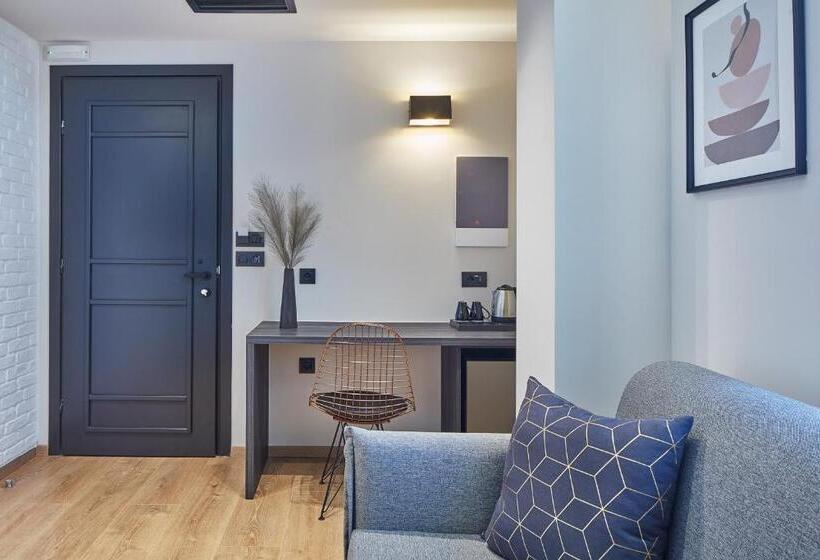 سوییت, λιθεία Lithia