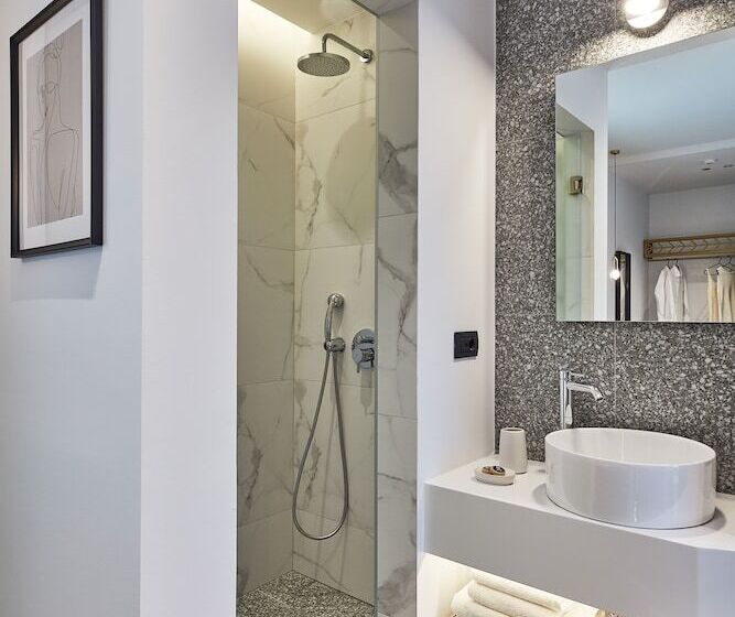 اتاق سوپریور, λιθεία Lithia