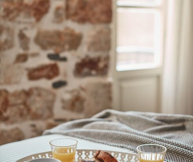 اتاق لوکس, λιθεία Lithia