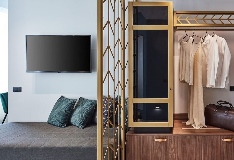 سوییت لوکس, λιθεία Lithia