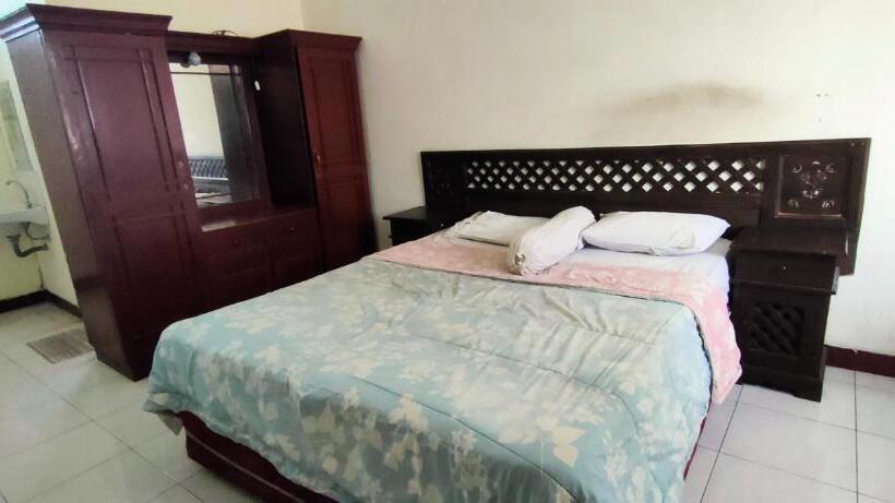 Standard-huone, Mangkuyudan Hotel Solo