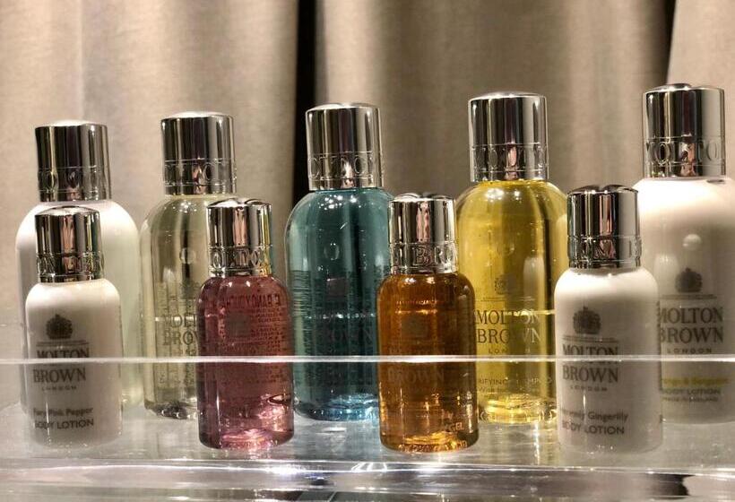 Номер Superior с Балконом, Royalty Hotel Athens