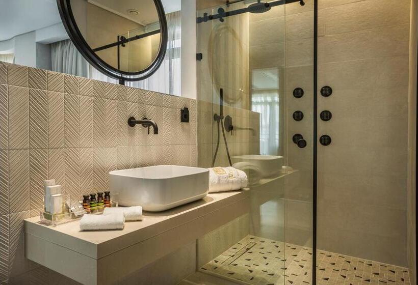 Люкс с Балконом, Royalty Hotel Athens