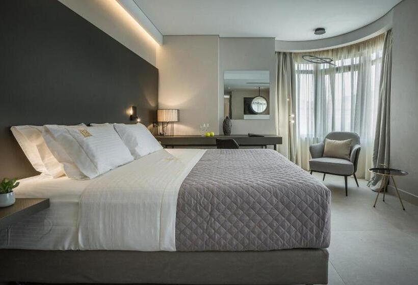 Люкс с Балконом, Royalty Hotel Athens