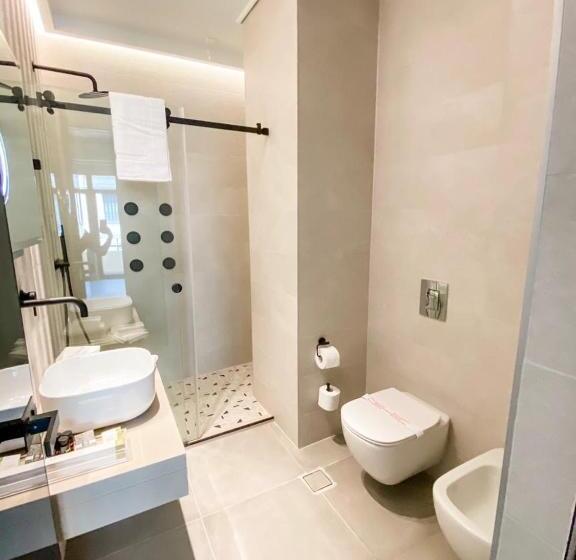 バルコニー付スイート, Royalty Hotel Athens
