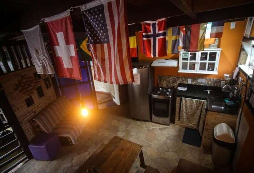 سرير فى غرفة مشتركه, Biergarten Hostel