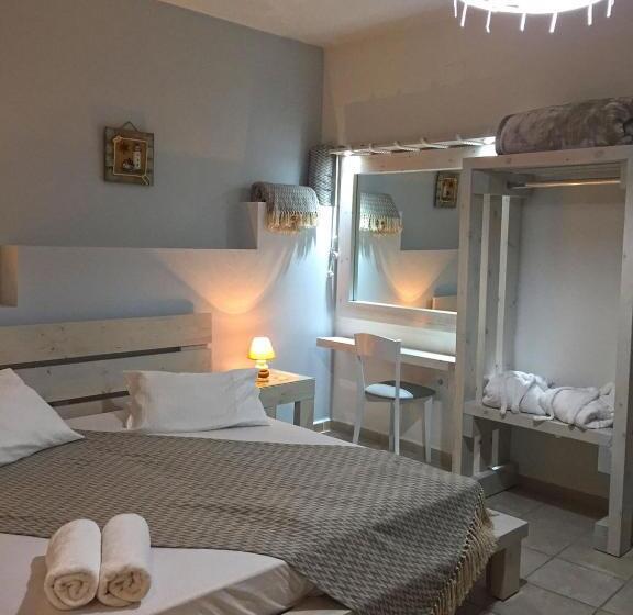 اتاق لوکس با چشمانداز باغ, Aegean Paradiso Vacation Club Adults Only