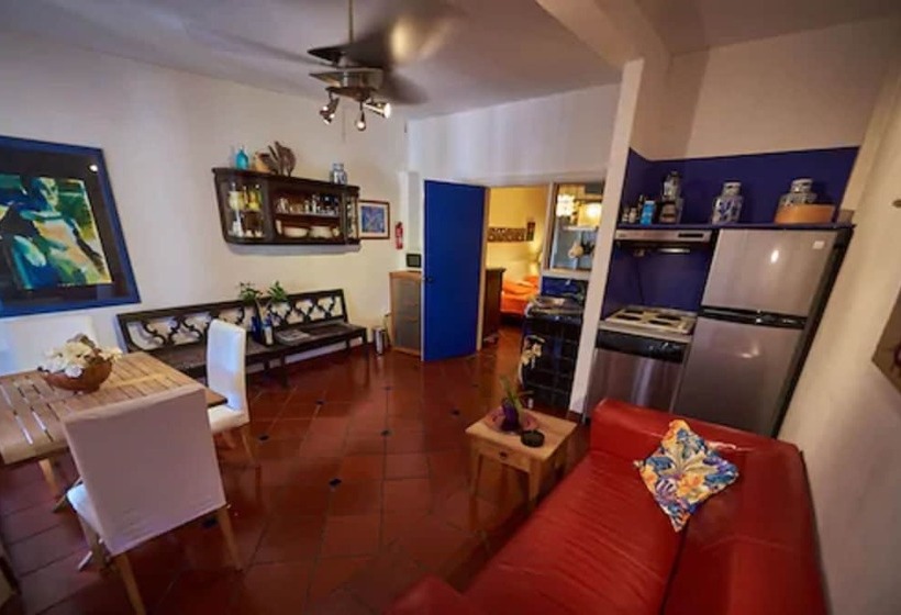 سوئیت با تخت بزرگ, Beach House Aruba Apartments