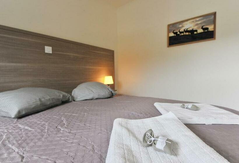 スタンダードルーム, L Inattendu