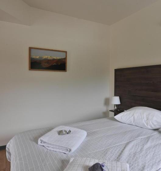 スタンダードトリプルルーム, L Inattendu